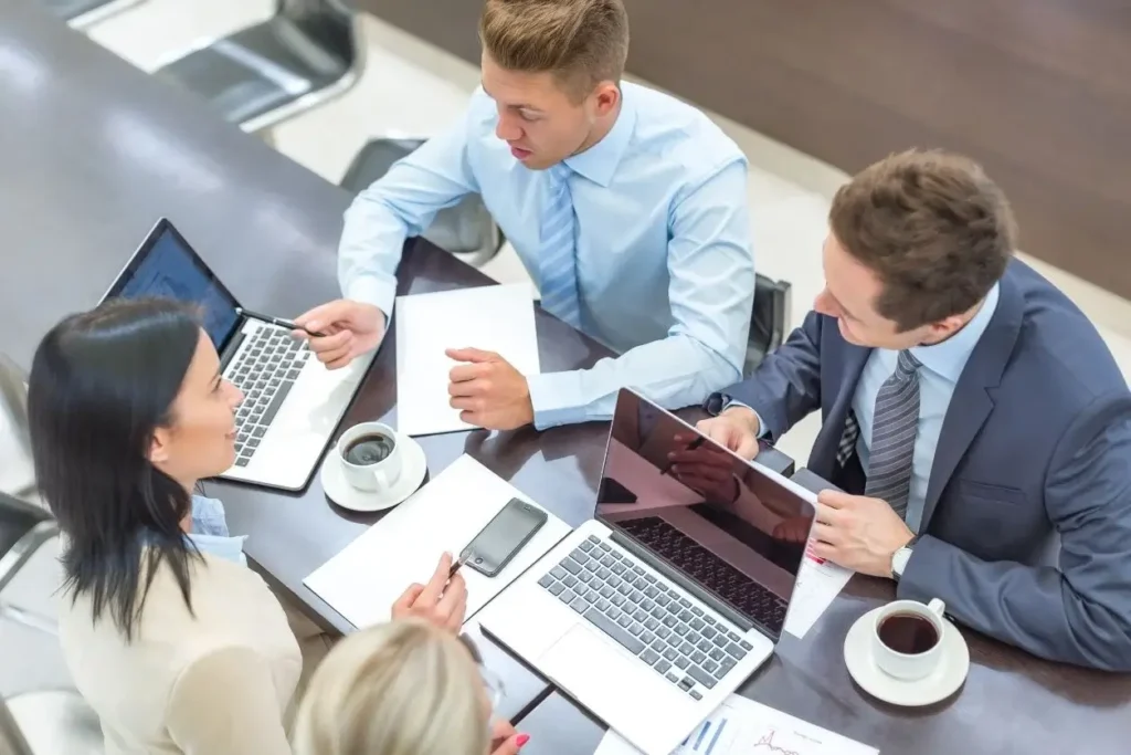 Private Equity Specialist Agency - Hire a Private Equity Specialist
